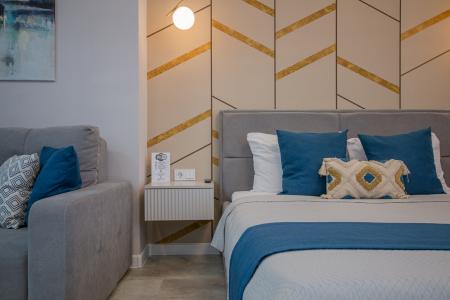 Студия возле ЖД-вокзала