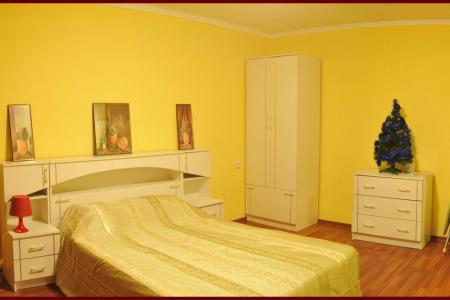 1-комн кв у филармонии на сутки с евроремонтом