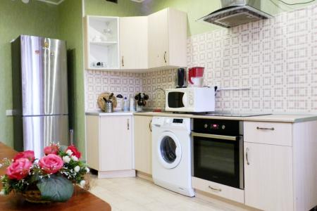 Посуточно почасно 2 комнатная  по ул.Маршала чуйкова62