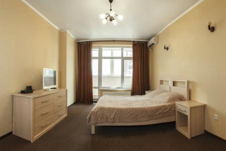 Дизайнерская квартира на Кубанской