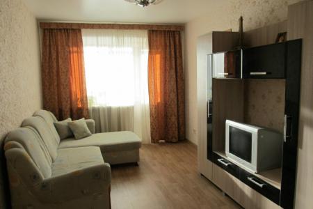 Двухкомнатная квартира почти в центре города