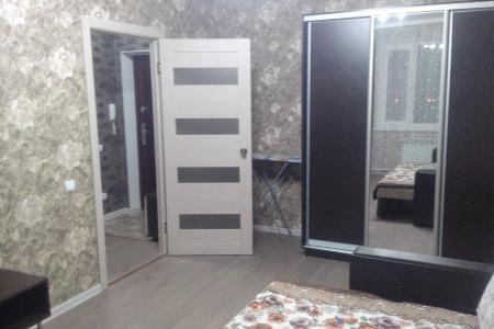 Квартира с посуточной оплатой в Ставрополе