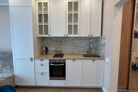 Голубая лагуна д деловом центре Тюмени