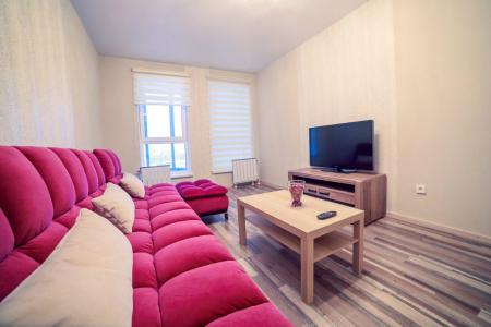 Октябрьской Революции 19 б, Гостинный Двор