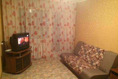 Уютная однокомнатная квартира в 4 мкр