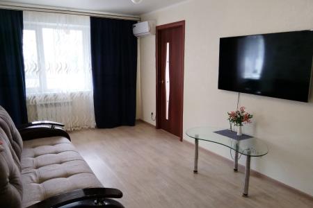 Просторная 2-к квартира