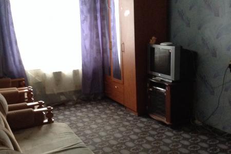 Хорошая 1 комнатная в Угольщиков