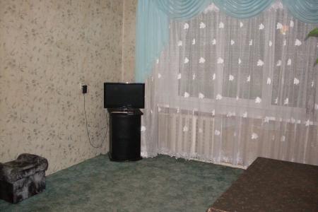 Уютная  трехкомнатная квартира в Центре.