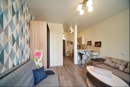 Студия - 500 метров от пл. Захарова