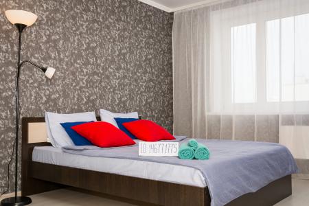 Двухкомнатные апартаменты на Кремлёвской 89