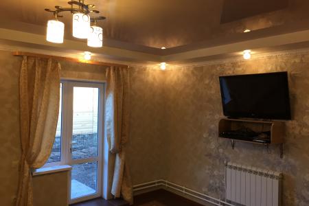 На сутки коттедж