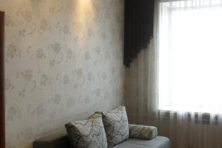 Вместительная 3-комнатная квартира посуточно