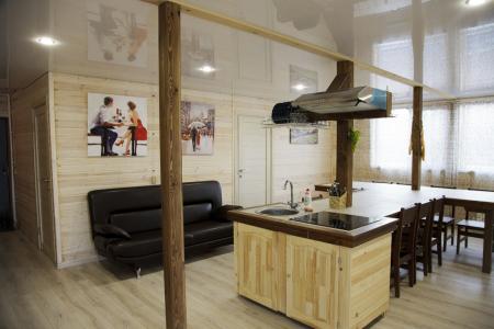 Уникальный плавучий коттедж на Казанке с баней