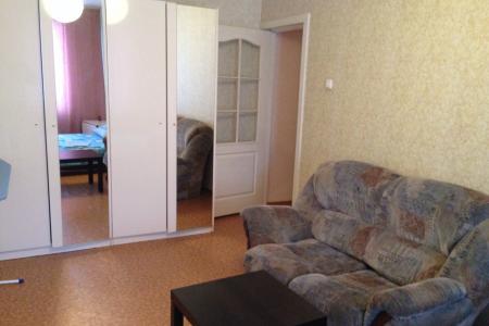 Однокомнатная квартира в новом доме. До вокзала 1 остановка, рядом парк. им. Гагарина