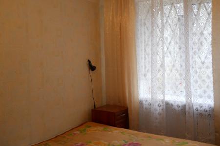 Квартира посутоно, рядом с метро Электросила