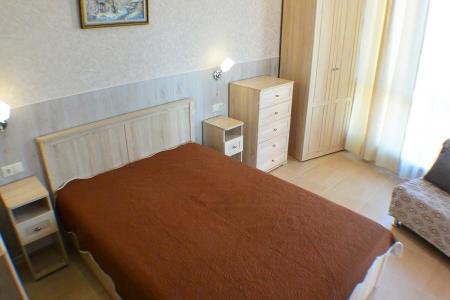 Студия в центре Адлера с балконом