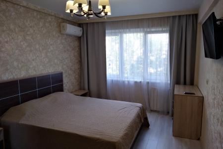 Трёхкомнатная квартира около парка Ривьера