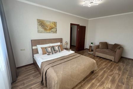 Уютная однокомнатная квартира на набережной