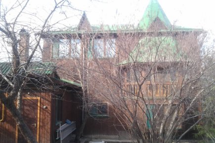 Сдам дом в дач.пос. Загорянский, 240 м2, 25 сот.