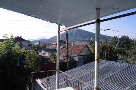 Трехкомнатная квартира в частном секторе