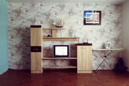 Очень теплая квартира улучшенной планировки во  2-м районе 7 мин езды от центра