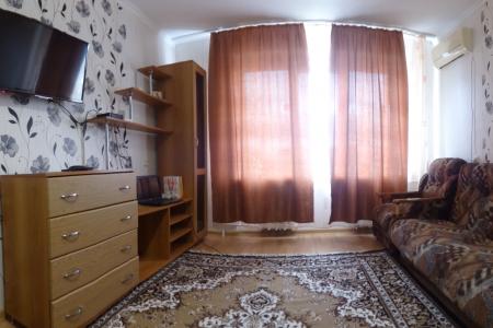 Однокомнатная квартира в центре Геленджика