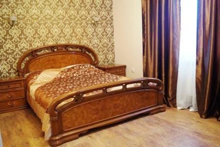 1к, Ростовское ш. 9 км., 382