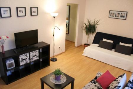 1ая квартира с Wi-Fi рядом с ТРК Иремель