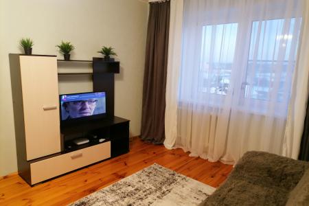 Уютная 1 к.кв.недалеко от  центра.