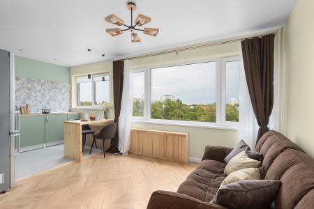 Квартира на площади Победы, у метро Московская