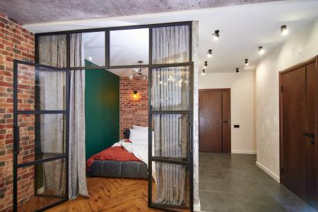 Большая лофт студия в центре.