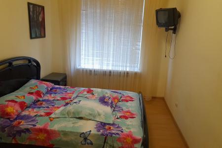 Ялта ул. Чехова 2к. квартира до Набережной 150 метров