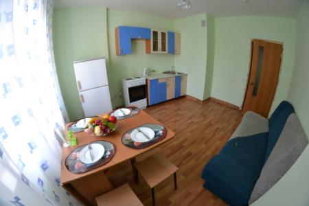 Двух комнатная на 78 Добровольческой Бригады