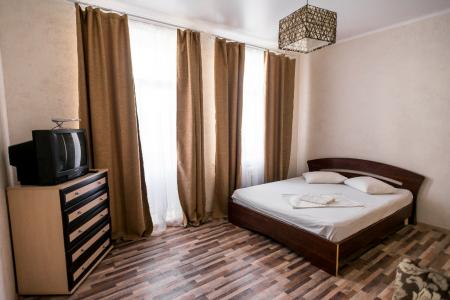 Двухкомнатная квартира возле парка Металлургов