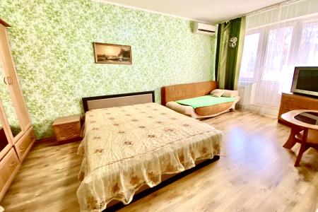 Уютная квартира в центе Керчи. Автовокзал.Рынок.Набережная.Площадь Ленина. Море. Парк. Недорого. Док