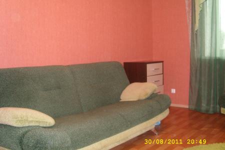 Просторная уютная 1 комн. Квартира недалеко от Октябрьского Рынка