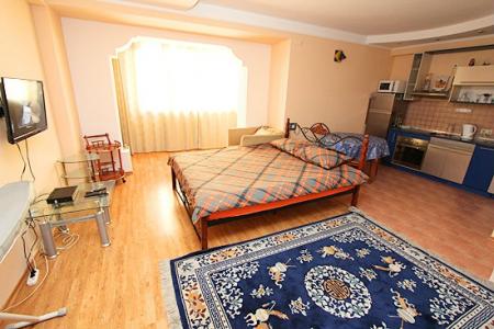 1-комнатная в центре Алматы