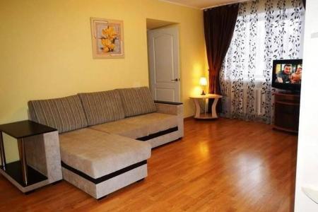 Отличная двухкомнатная с евро ремонтом в районе парка Горького