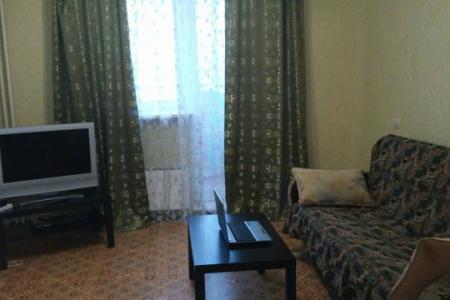 посуточно сдам квартиру на менделеева