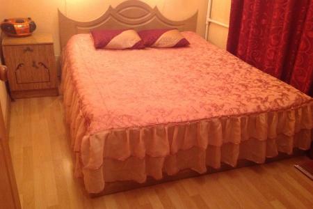 Двухкомнатная квартира возле ж/д вокзала на Плеханова