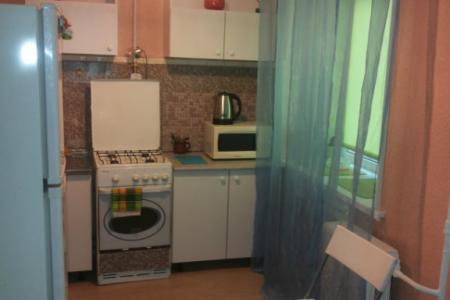 Квартира в центре возле ЖД вокзала ю