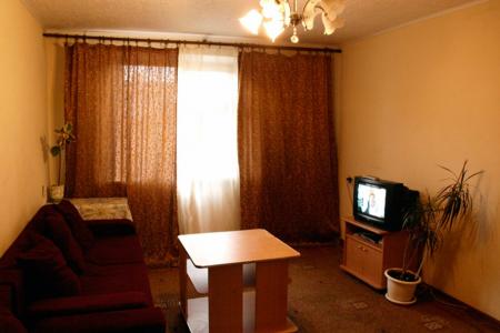 Однокомнатная квартира. 2 минуты до Нефтегаза