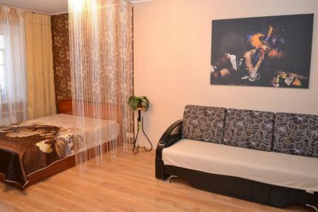 Квартира возле трк. Алмаз