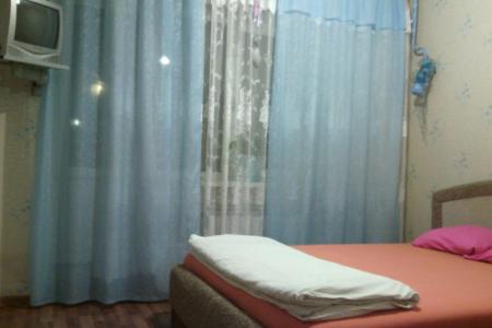 Сдаю новую 2-к квартиру на сутки. Чисто и уютно. Wi-Fi.