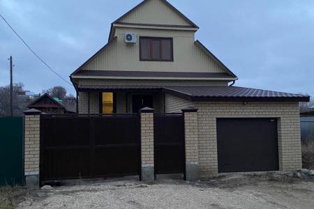 Двухэтажный коттедж для комфортного проживания