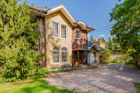 Стильный коттедж с сауной и бильярдом в 10 км от КАД (Всеволожск, Колтушское шоссе)