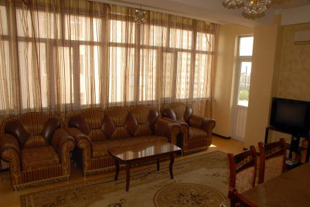 Посуточная квартира в Баку. Новостройке у ст Метро