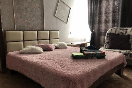 Сдается однокомнатная квартира в 10 микрорайоне