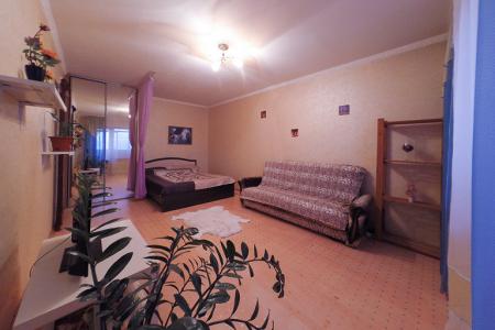 Квартира в тихом центре возле клиники УГМК