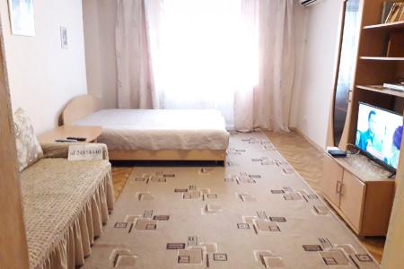 1-комнатная квартира в Дзержинском районе на 30 лет Победы